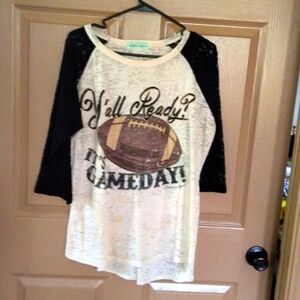 4@30.00 or 10.00 Ladies Top